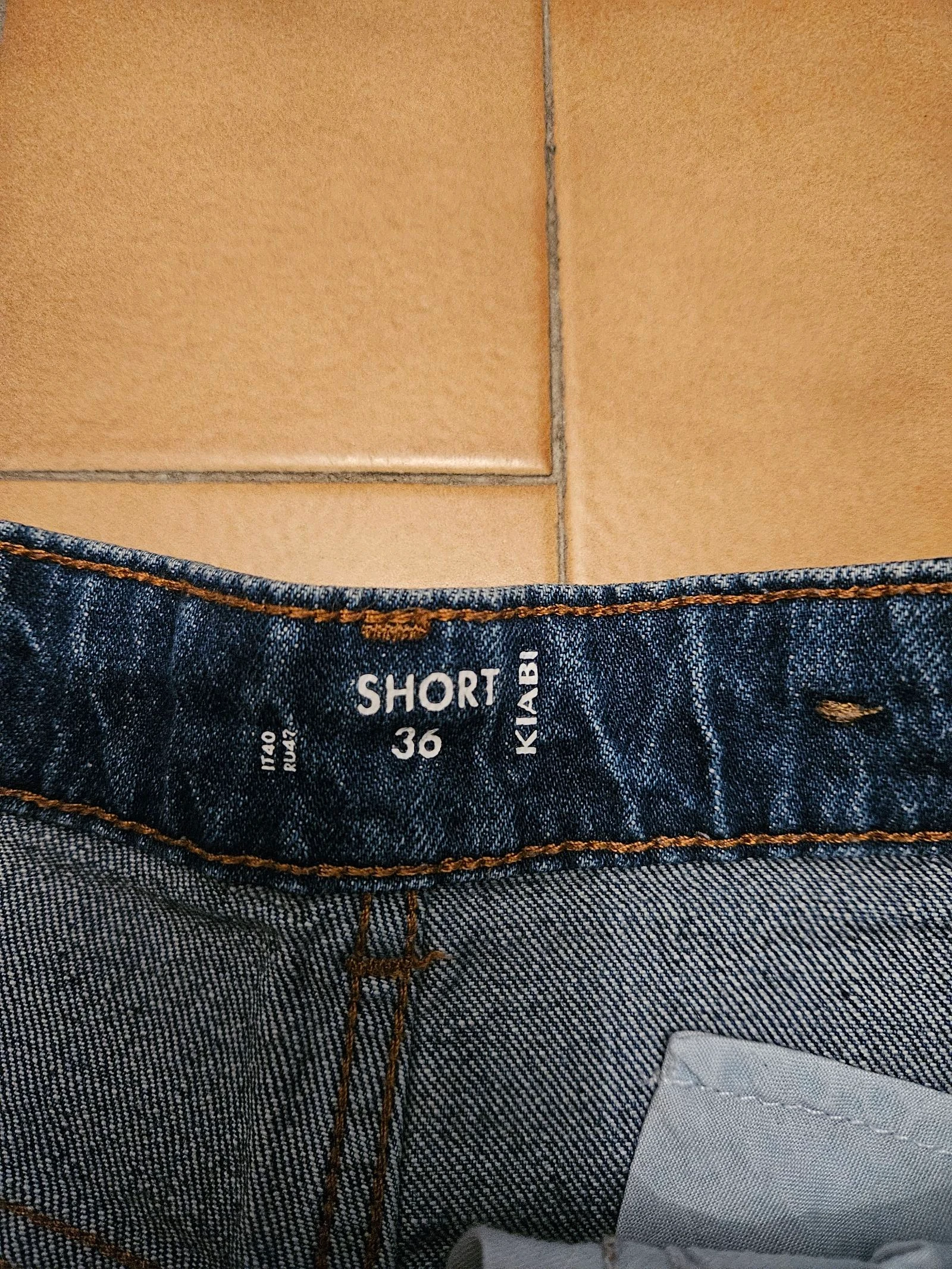 Jean shorts - size S – photo 3